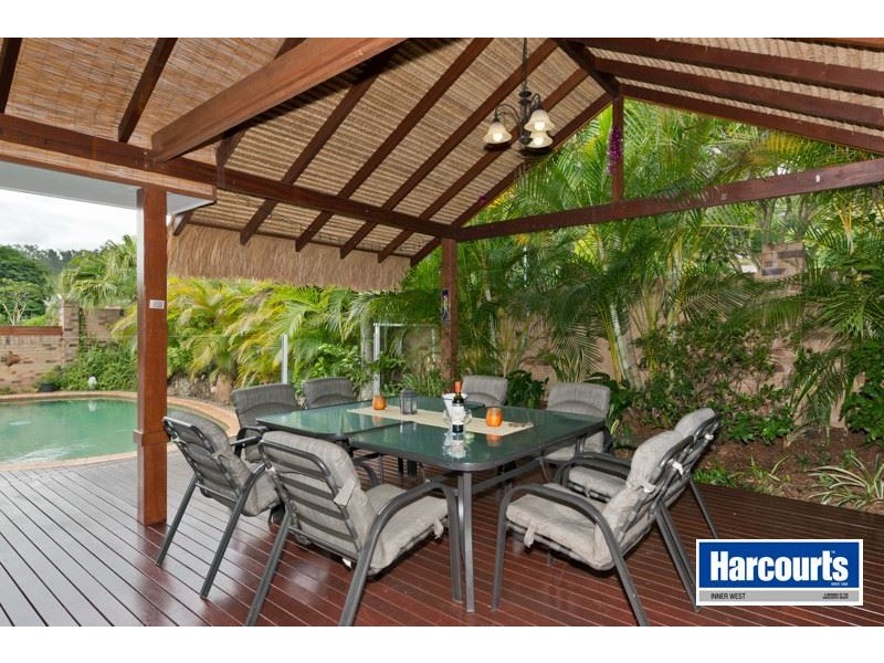 51 Trawalla Street, The Gap QLD 4061