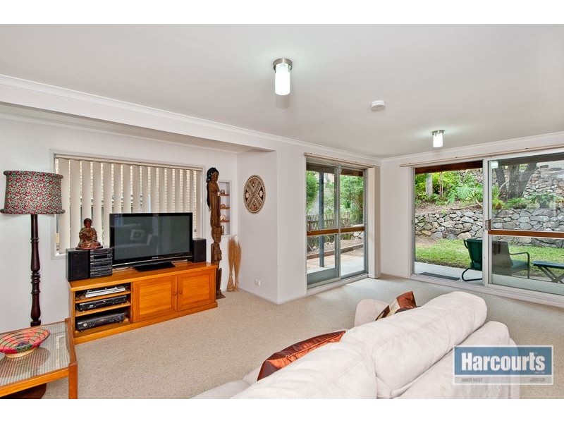 17 Osberg Street, The Gap QLD 4061