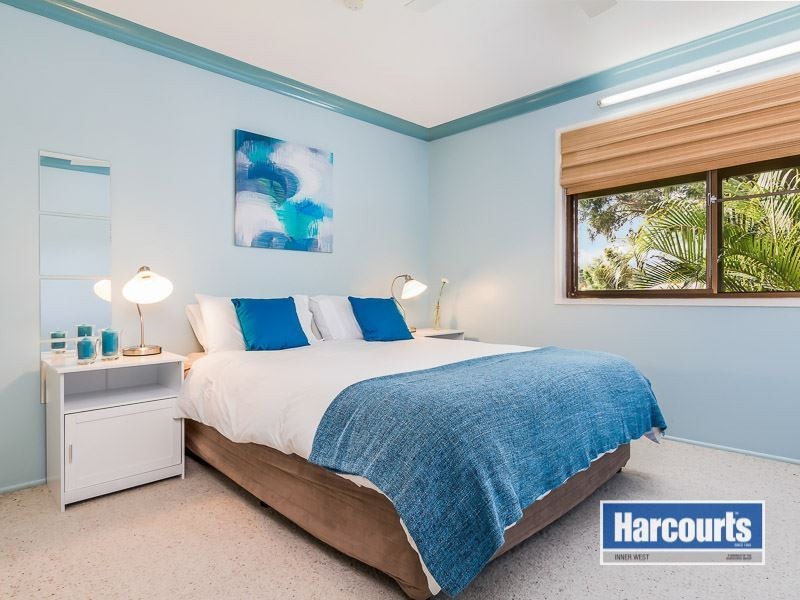 16 Woodmere Street, The Gap QLD 4061