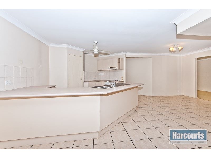 10 Glenferrie Place, The Gap QLD 4061