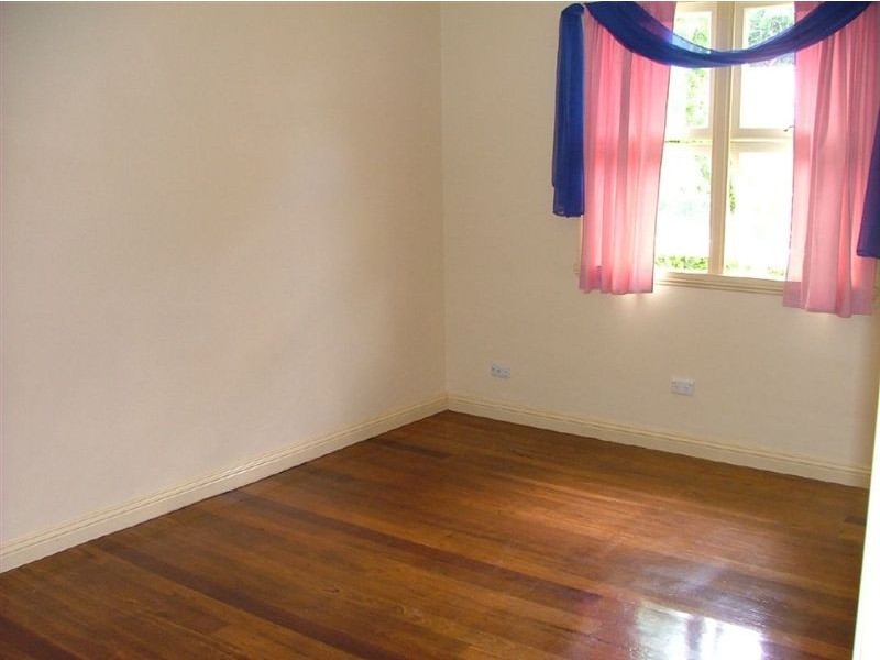 2/94 Royal Pde, Ashgrove QLD 4060