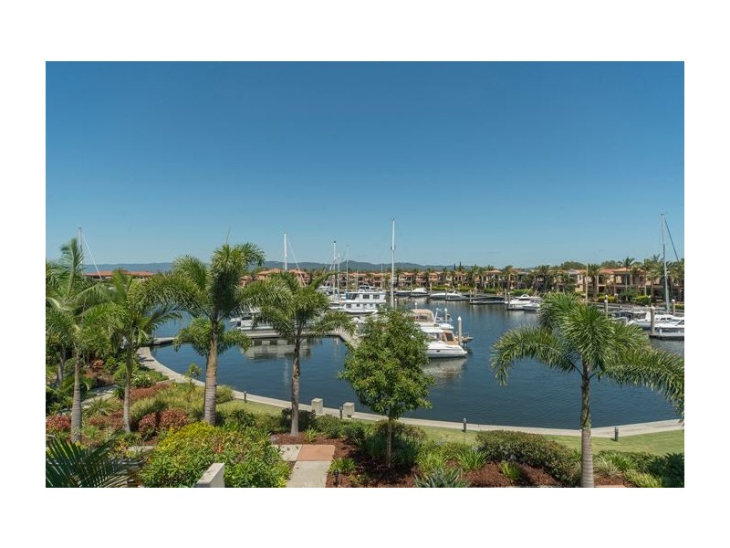 1762 Rialto Quay Drive, Hope Island QLD 4212