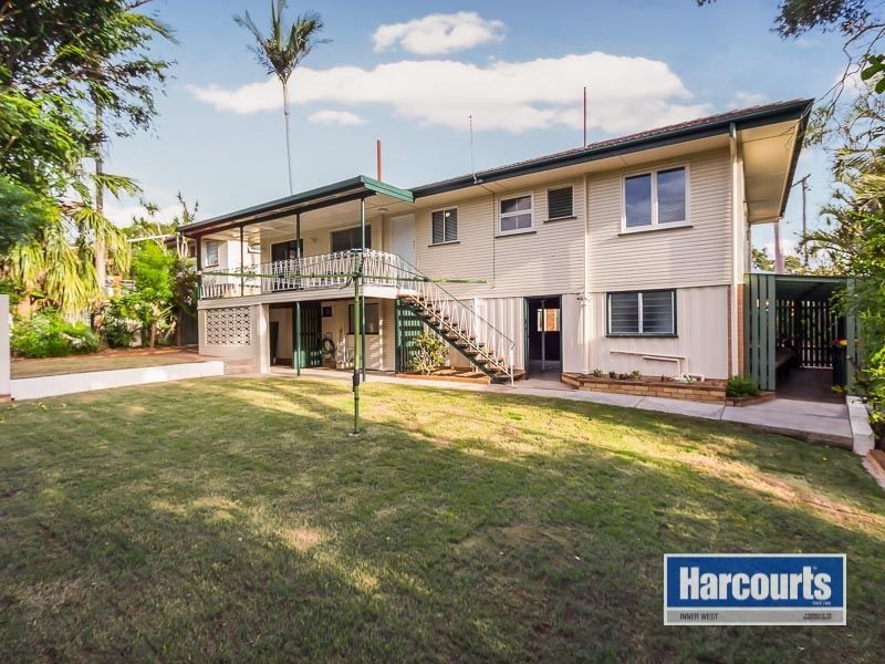 74 Niven Street, Stafford Heights QLD 4053
