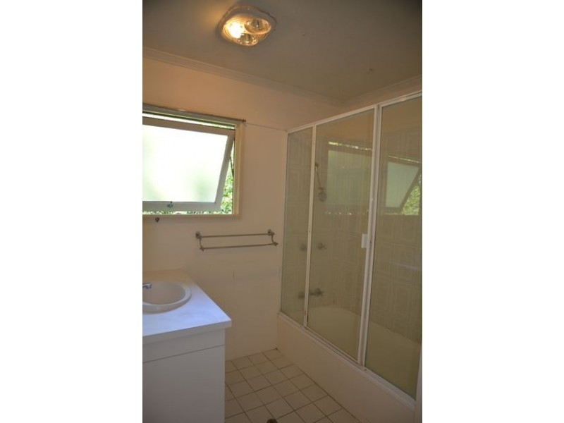 28 Woodside Street, The Gap QLD 4061