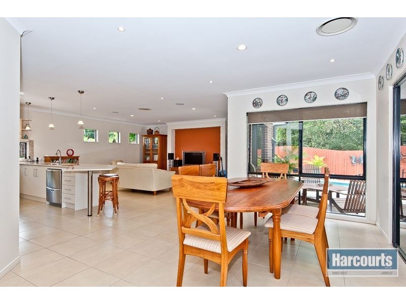 20 Patricia Drive, The Gap QLD 4061