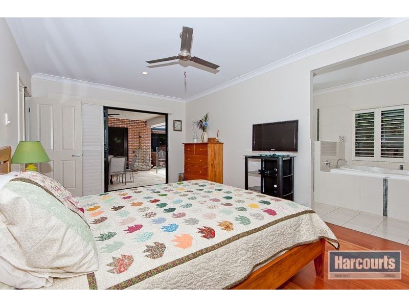 20 Patricia Drive, The Gap QLD 4061