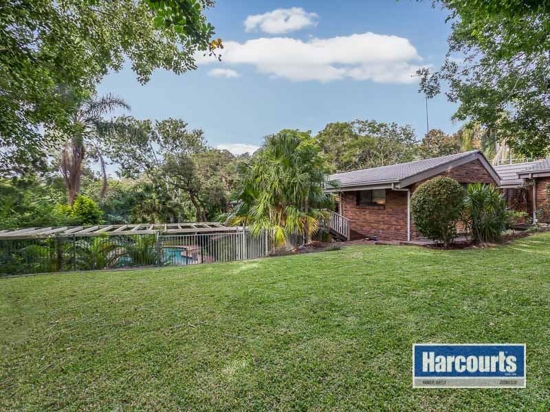 6 Bernarra Street, The Gap QLD 4061