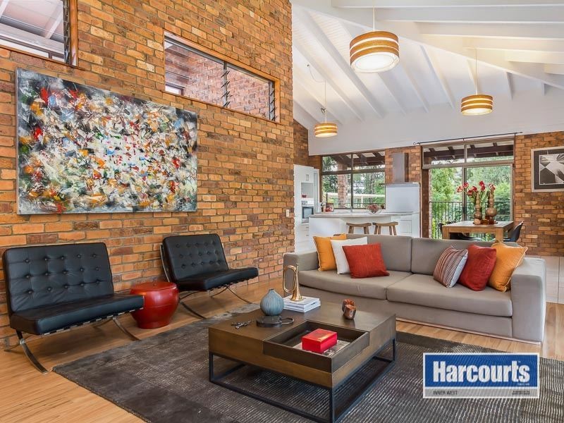 6 Bernarra Street, The Gap QLD 4061