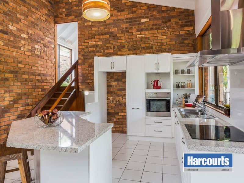 6 Bernarra Street, The Gap QLD 4061