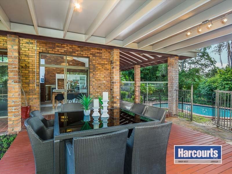 6 Bernarra Street, The Gap QLD 4061