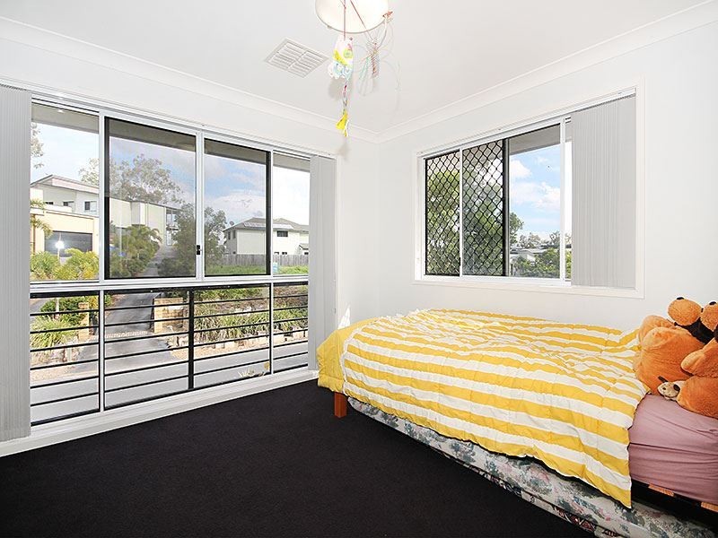 38 Stonehawke Place, The Gap QLD 4061