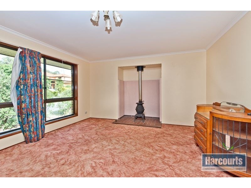 1 Cedarhurst Street (Cnr of Paten Road), The Gap QLD 4061