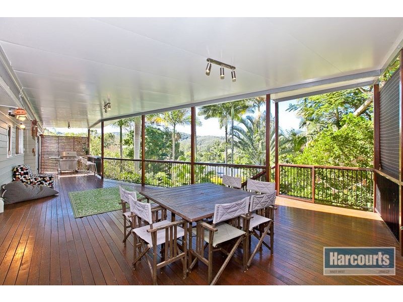 18 Whitehead Road, The Gap QLD 4061