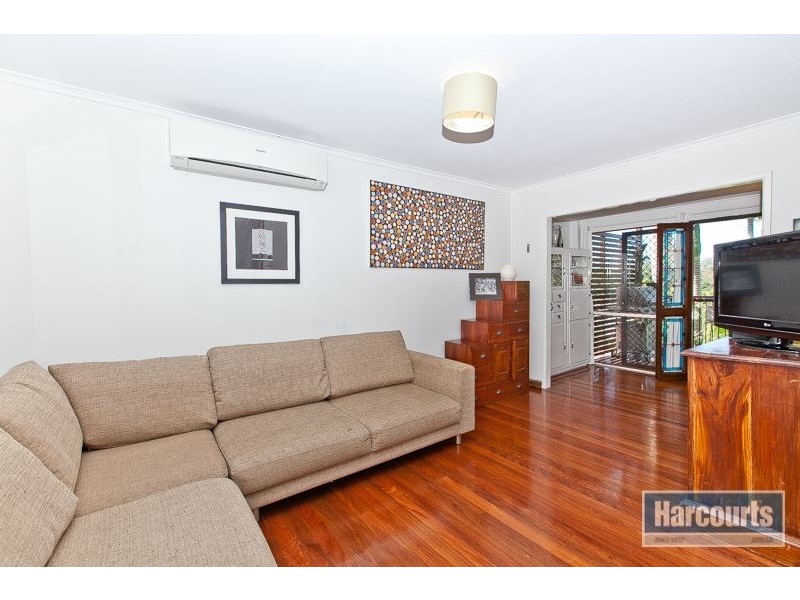 18 Whitehead Road, The Gap QLD 4061