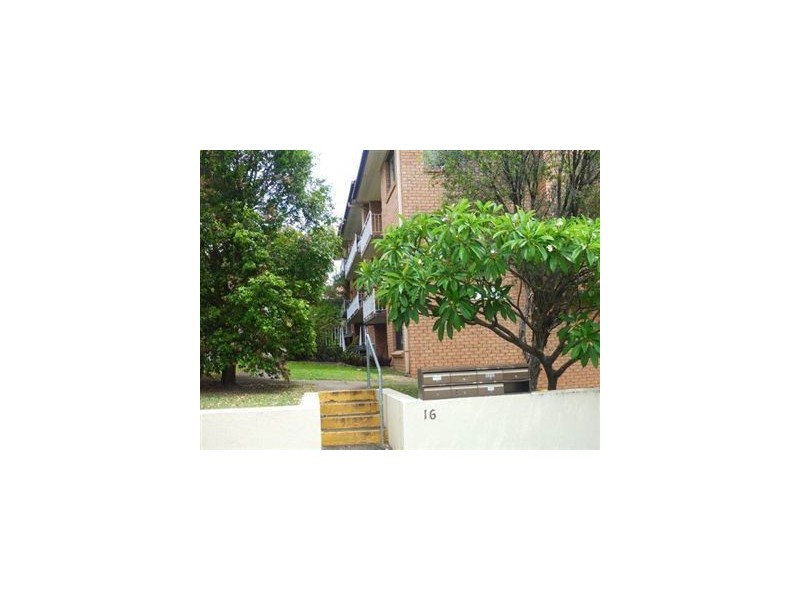 4/16 Devoy Street, Ashgrove QLD 4060