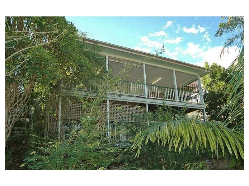 14 Banks Street, Newmarket QLD 4051