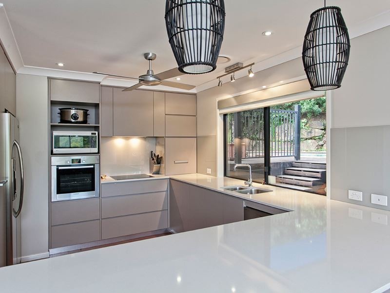 13 Wollundry Place, The Gap QLD 4061