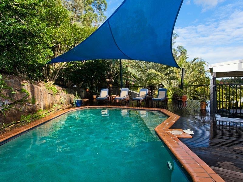 13 Wollundry Place, The Gap QLD 4061