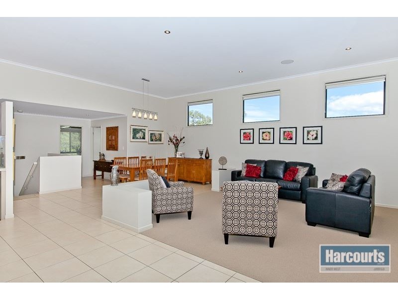 78 Chaprowe Road, The Gap QLD 4061