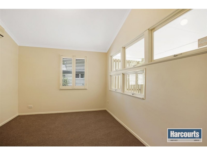 25 Romea Street, The Gap QLD 4061