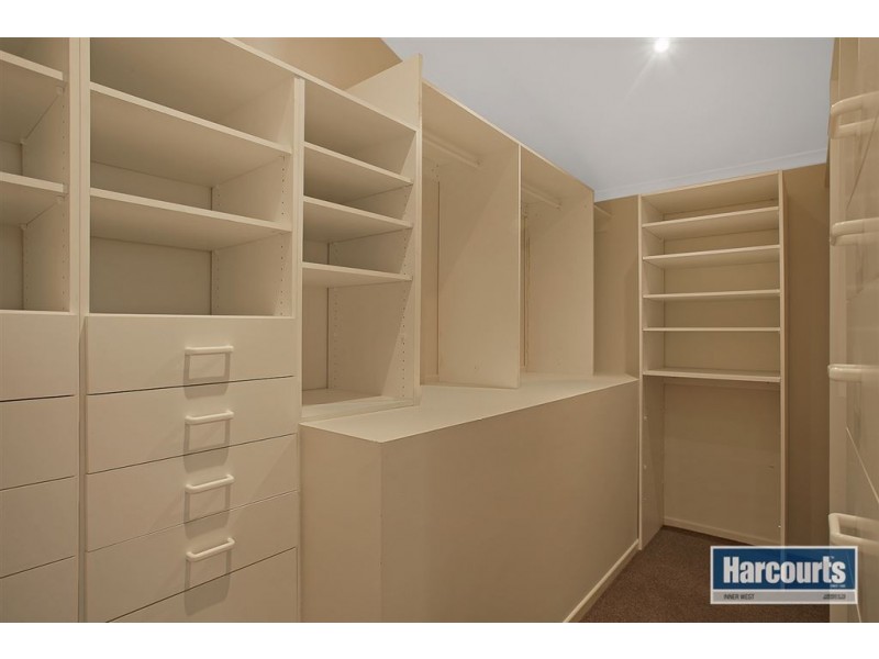 25 Romea Street, The Gap QLD 4061