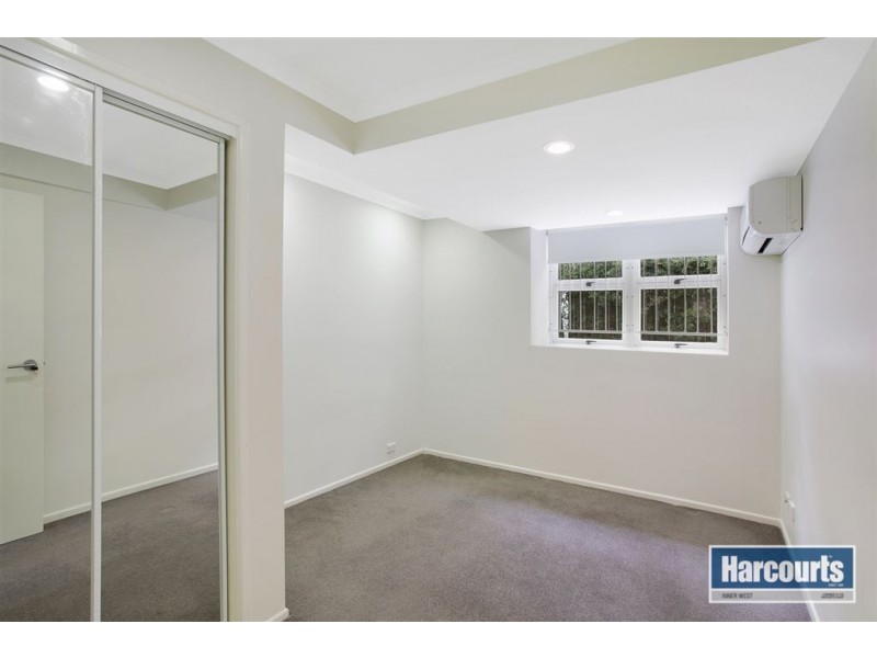 25 Romea Street, The Gap QLD 4061
