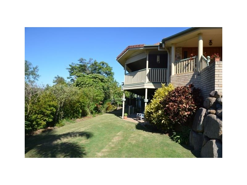 12 Drayton Place, The Gap QLD 4061