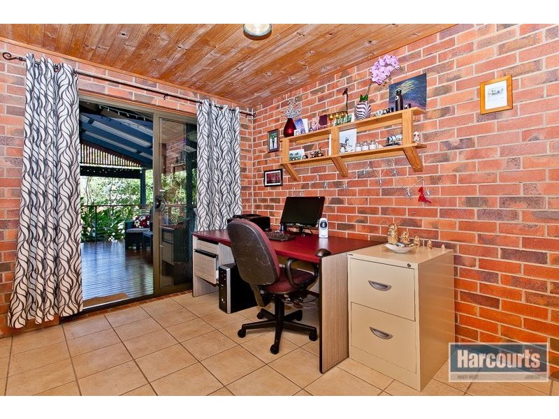 35 Eppalong Street, The Gap QLD 4061