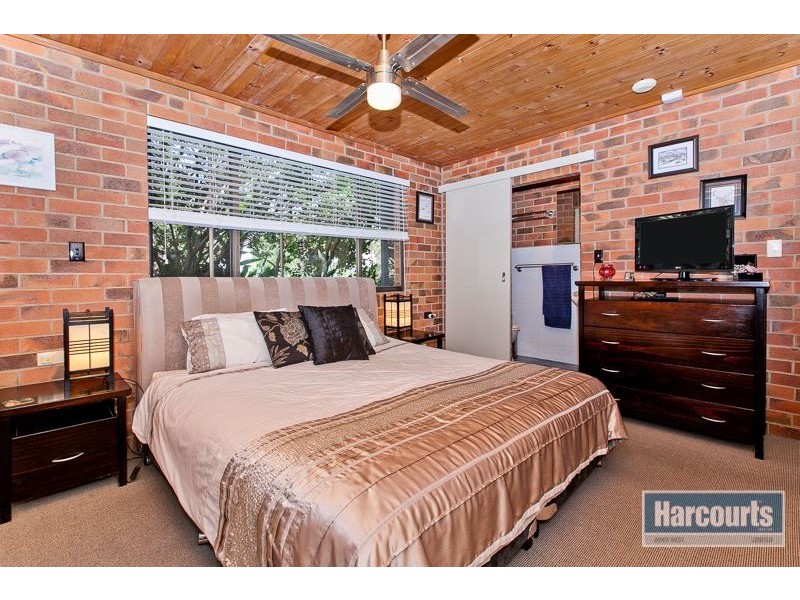 35 Eppalong Street, The Gap QLD 4061