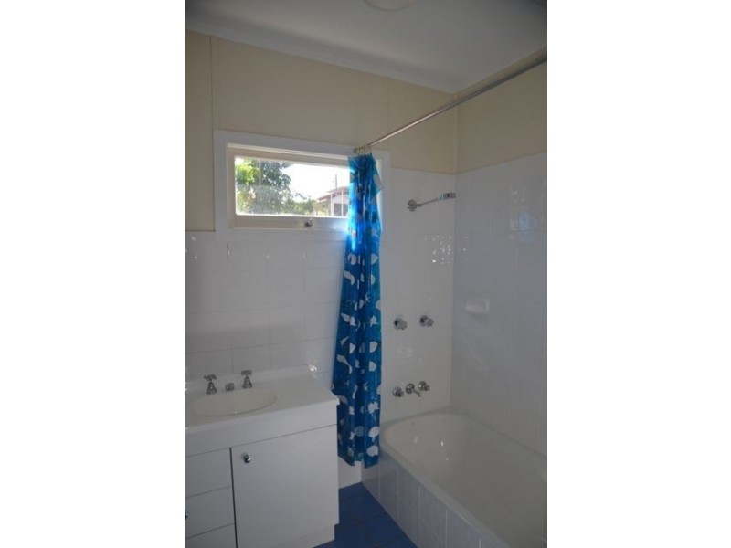 1/3 Bridge Street, Ashgrove QLD 4060