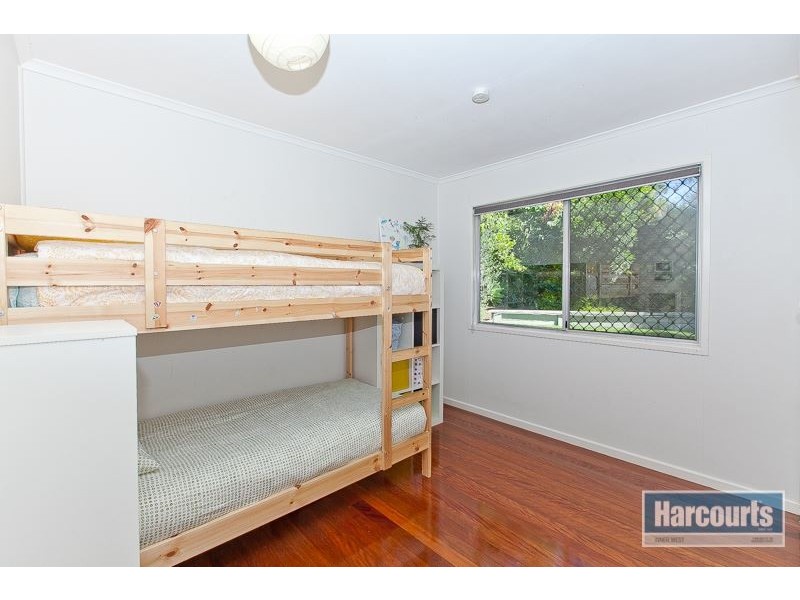 18 Whitehead Road, The Gap QLD 4061