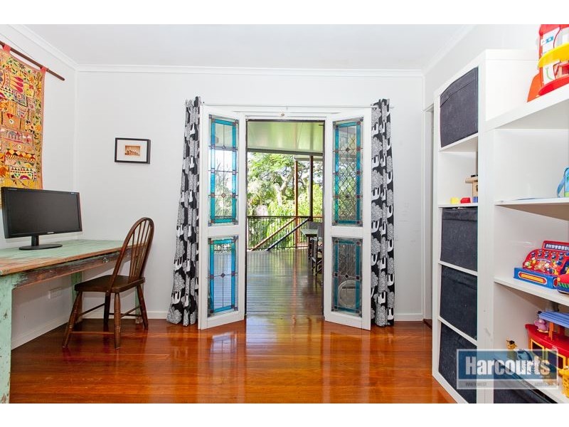 18 Whitehead Road, The Gap QLD 4061