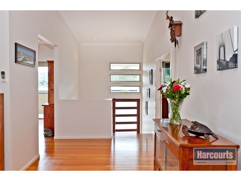 5 Stonehawke Place, The Gap QLD 4061