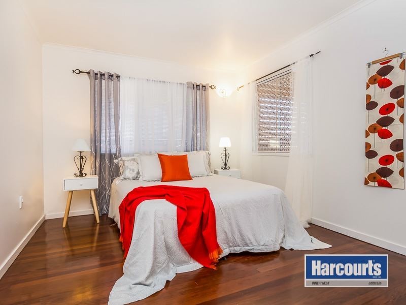 22 Wurinya Street, The Gap QLD 4061