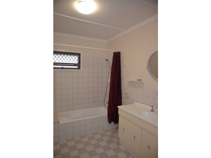 6 Romea Street, The Gap QLD 4061