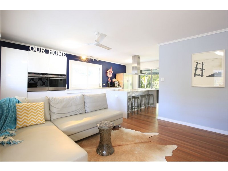 27 Glenella Street, The Gap QLD 4061