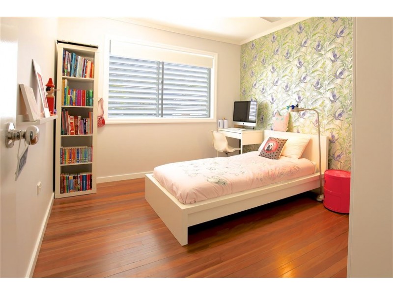 27 Glenella Street, The Gap QLD 4061