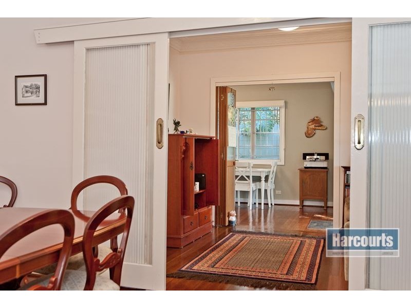 10 Grand Parade, Ashgrove QLD 4060