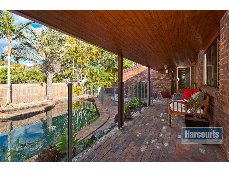 10 Belclare Street, The Gap QLD 4061