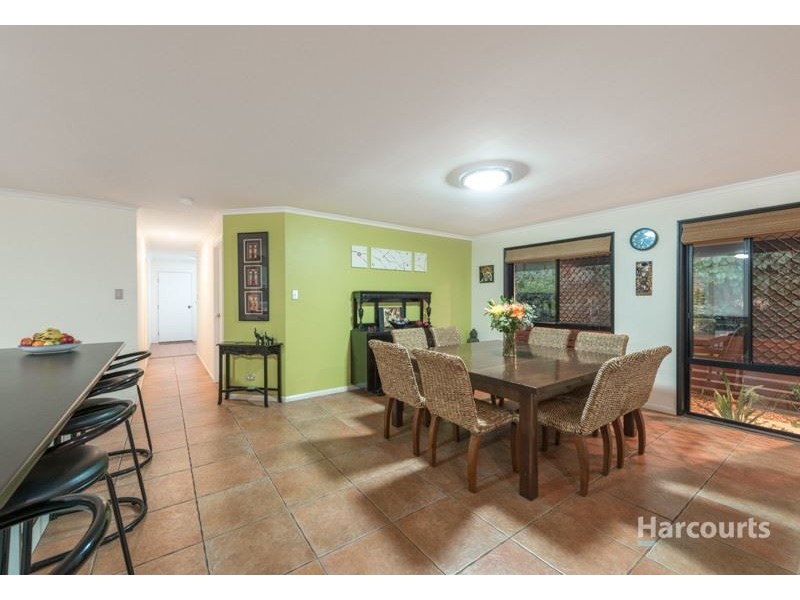 27 Allamanda Street, The Gap QLD 4061