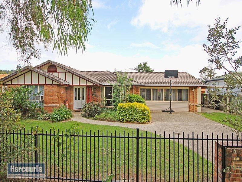 11 Kays Road, The Gap QLD 4061