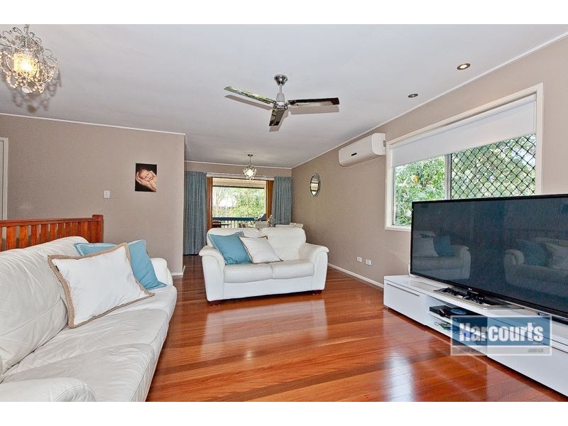 12 Tarnook Drive, Ferny Hills QLD 4055