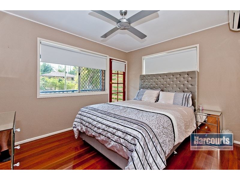 12 Tarnook Drive, Ferny Hills QLD 4055