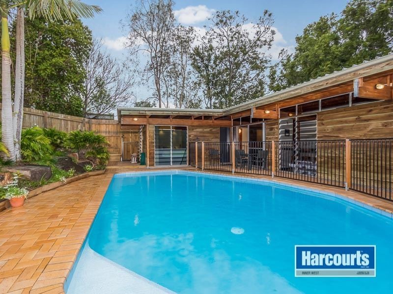1068 Waterworks Road, The Gap QLD 4061