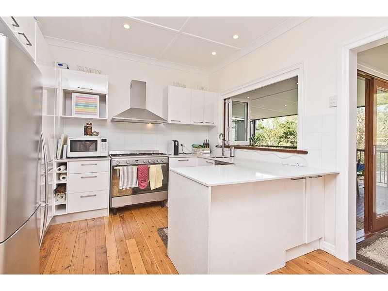 27 Ashbourne Street, Ashgrove QLD 4060