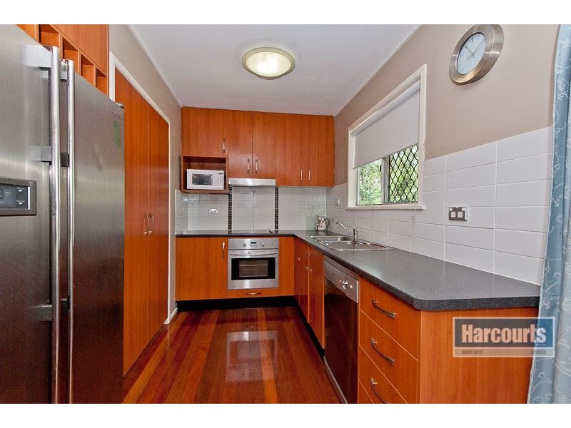 12 Tarnook Drive, Ferny Hills QLD 4055