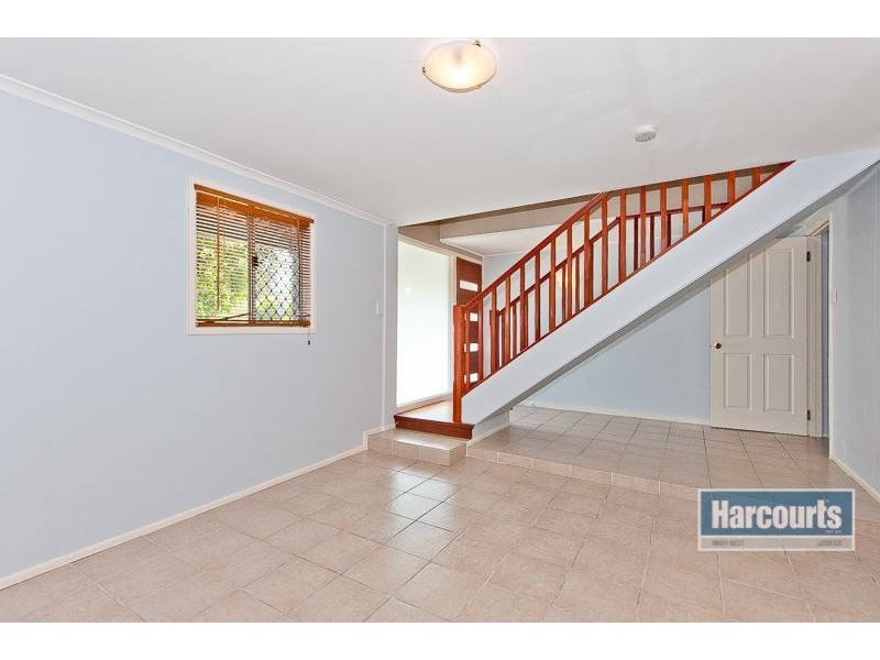 12 Tarnook Drive, Ferny Hills QLD 4055