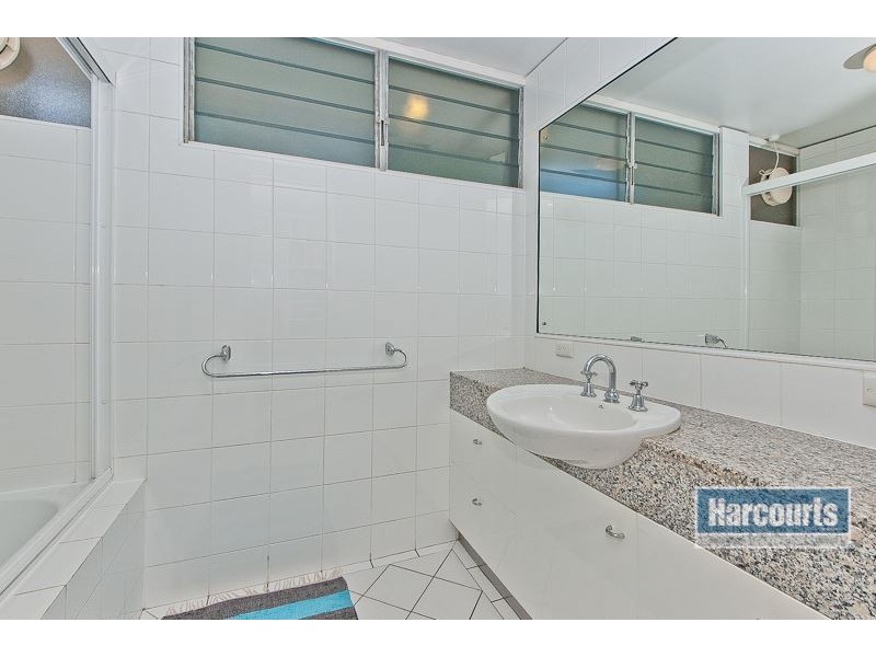 115 Riaweena Street, The Gap QLD 4061