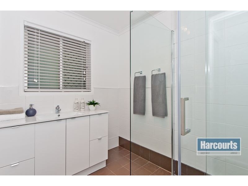 43 Eppalong Street, The Gap QLD 4061