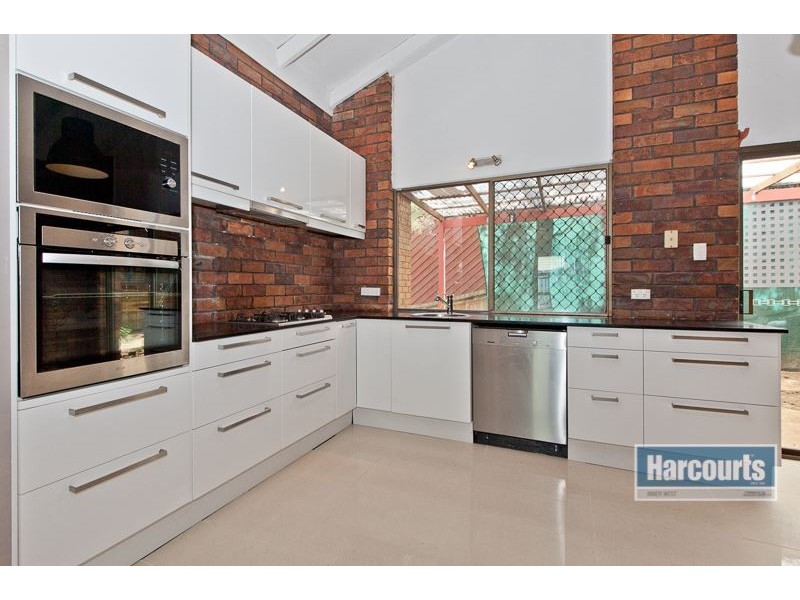 28 Nambruk Street, The Gap QLD 4061